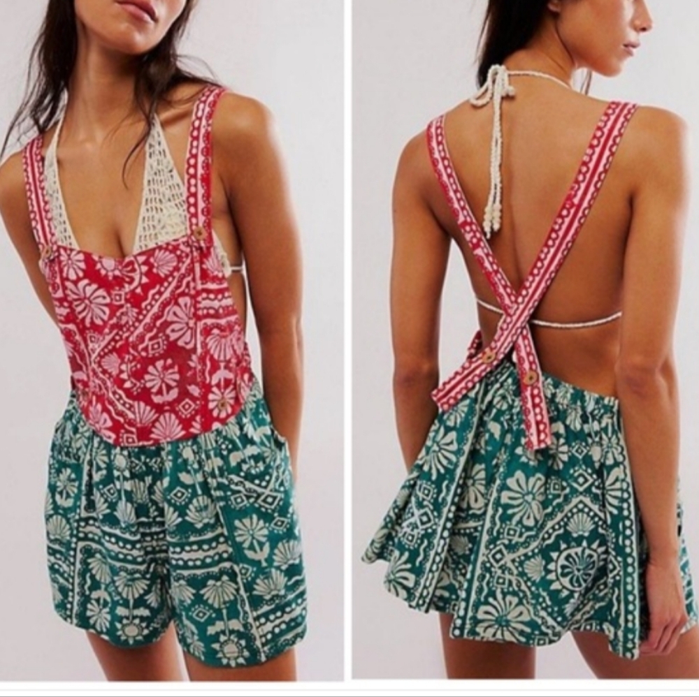 Free People Palm Bay Printed Shortalls in Holiday Combo Red Tropical Floral S